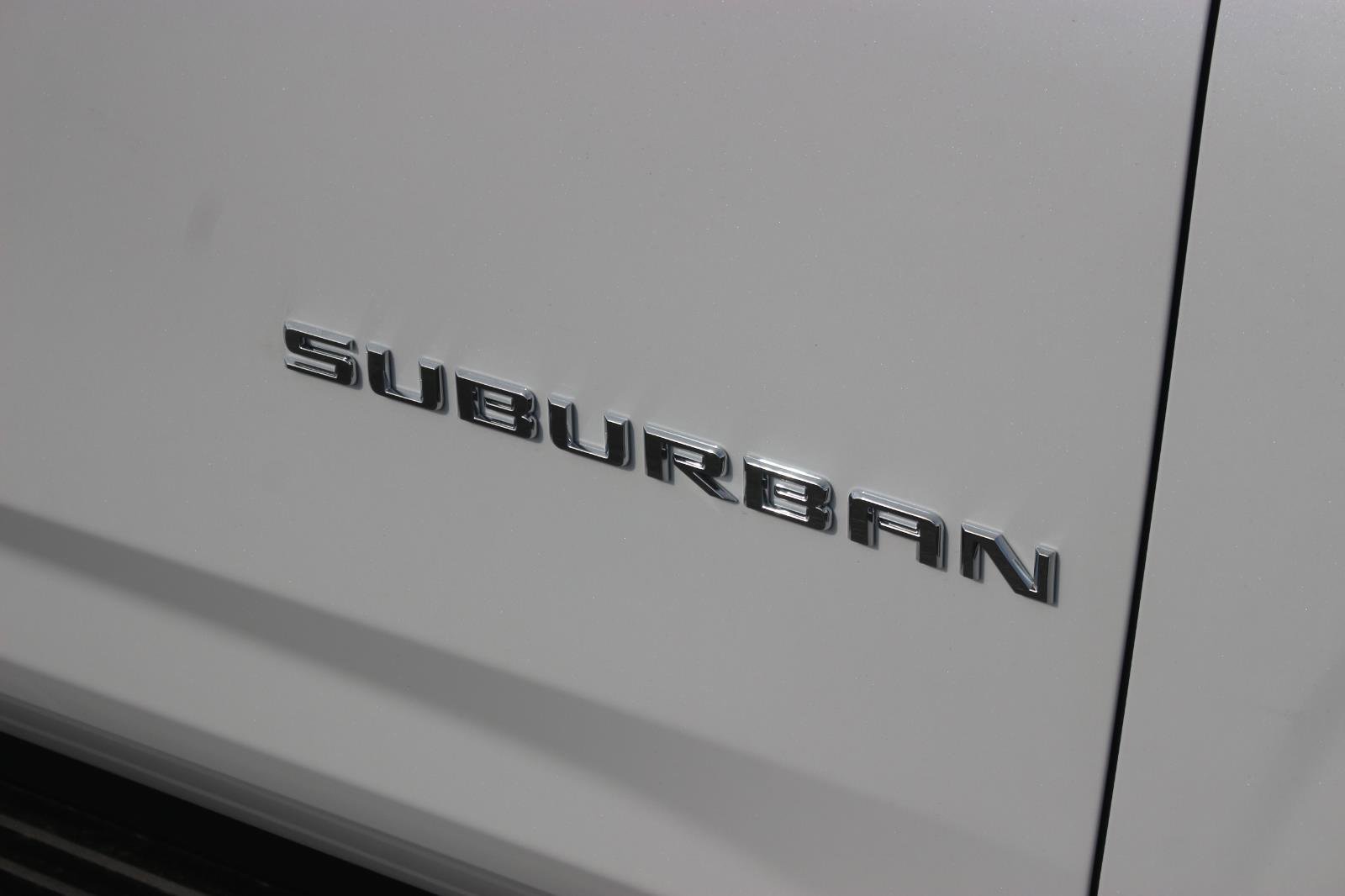 New 2026 Chevrolet Suburban High Country w/ Sun And Tow Package image 11