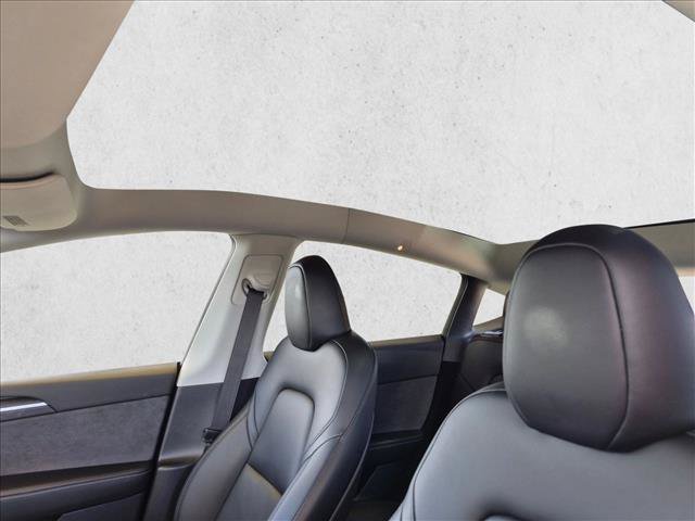 Used 2023 Tesla Model Y Long Range AWD/4WD image 16