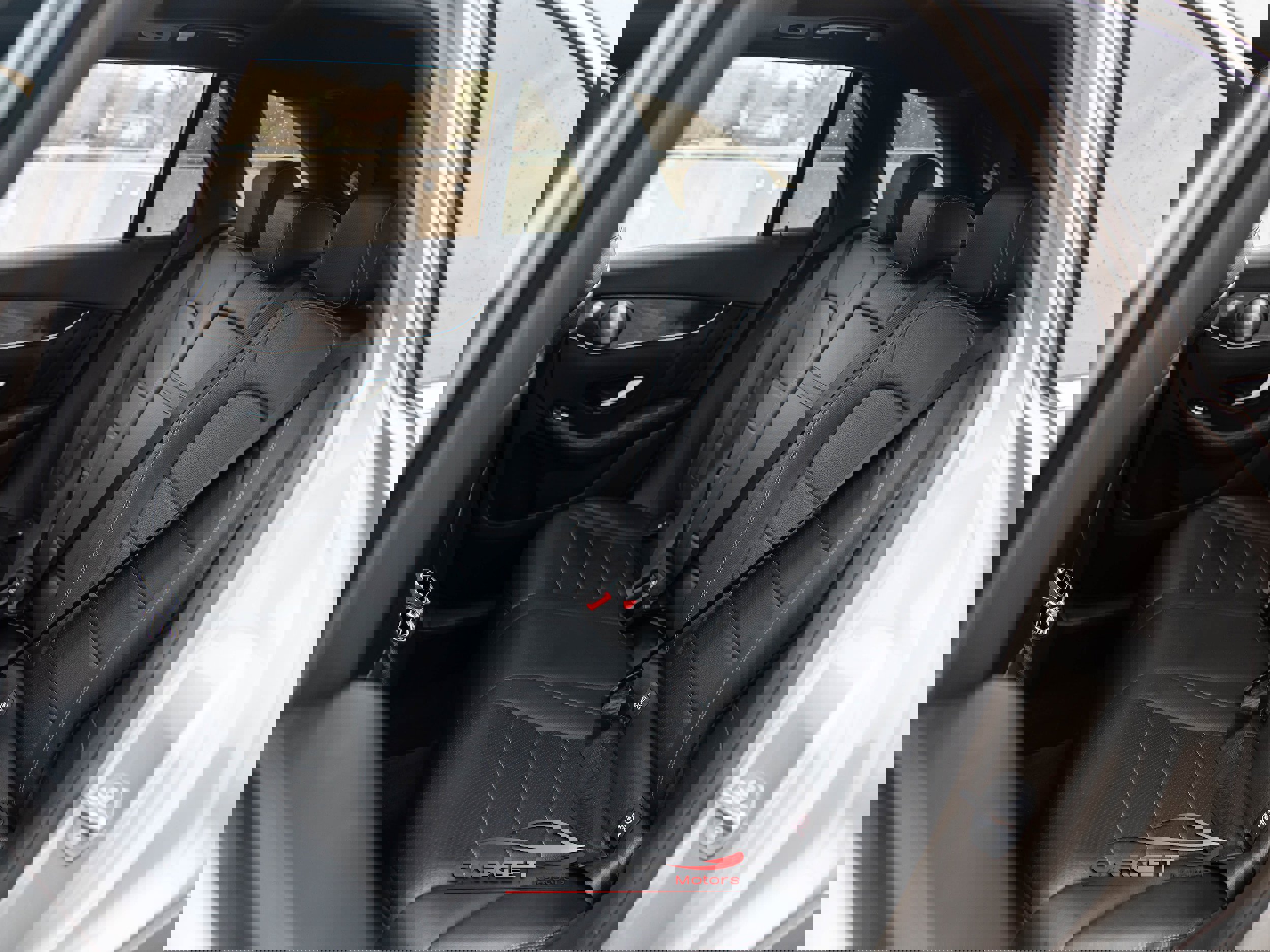 Used 2019 Mercedes-Benz GLC 300 4MATIC image 20