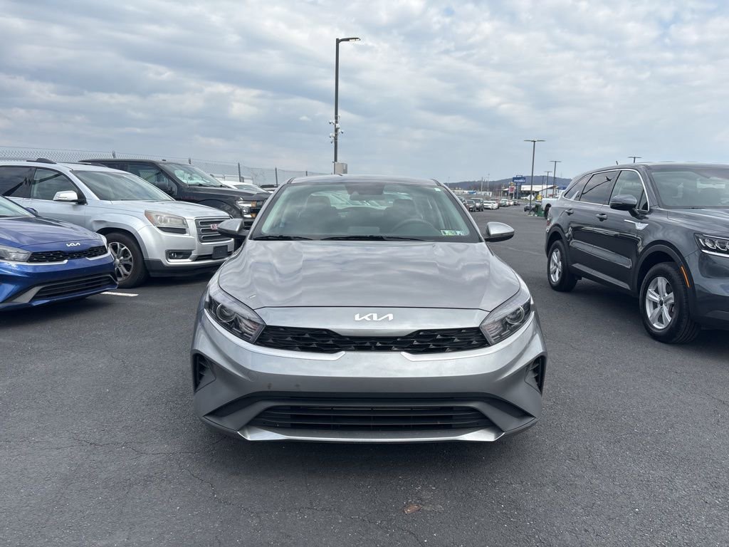 Used 2023 Kia Forte LXS w/ LXS Technology Package image 8