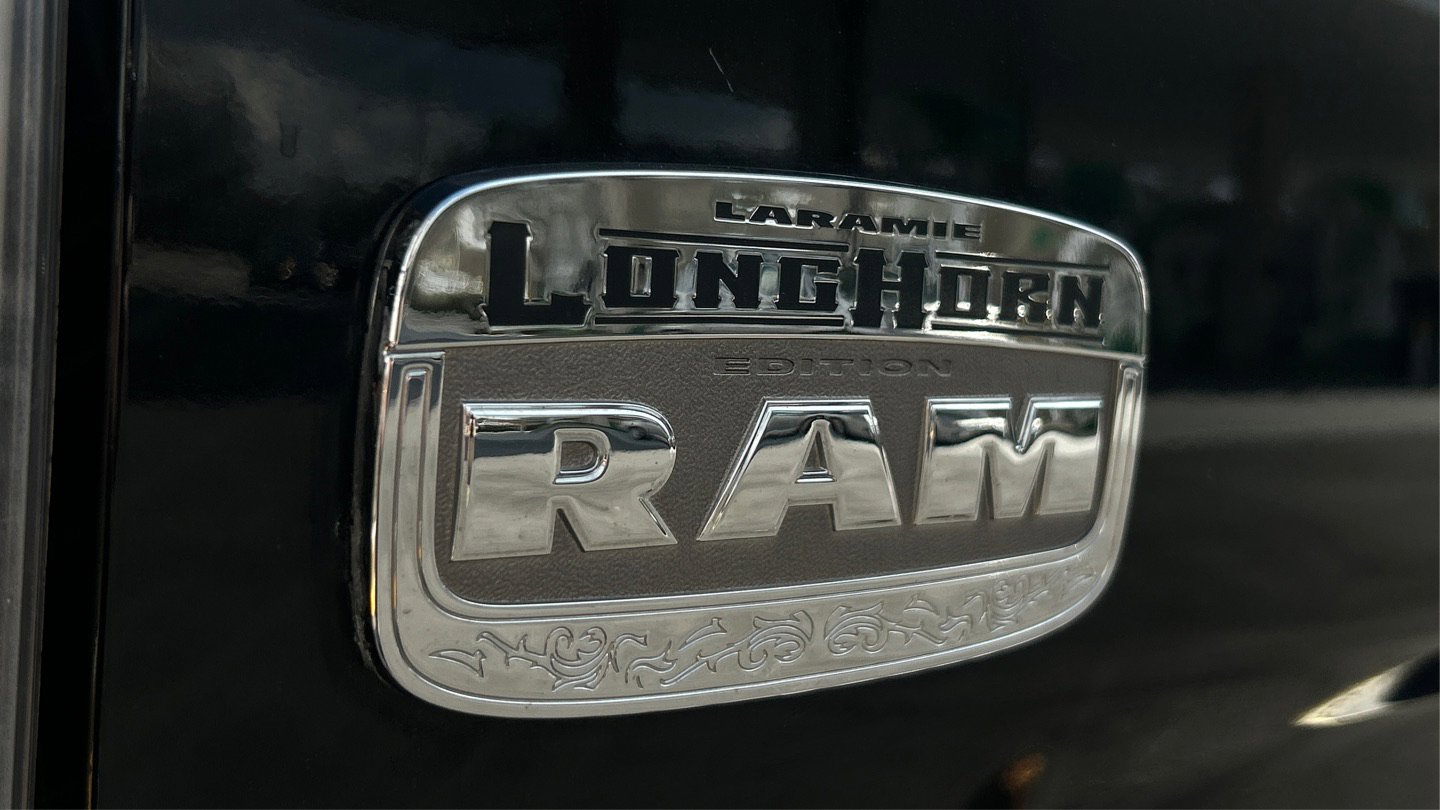 Used 2014 RAM 1500 Laramie Longhorn w/ Convenience Group image 28