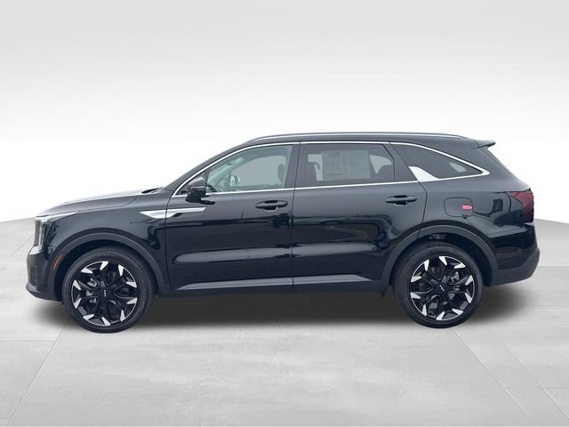 Certified 2026 Kia Sorento EX AWD/4WD image 2