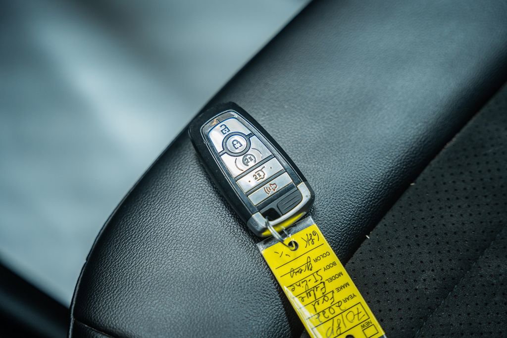 Used 2022 Ford Edge ST-Line image 46