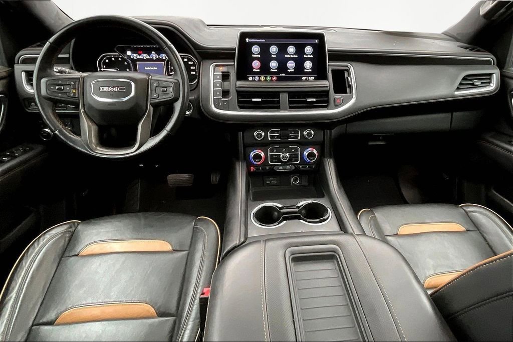 Used 2021 GMC Yukon XL AT4 w/ AT4 Premium Package image 8