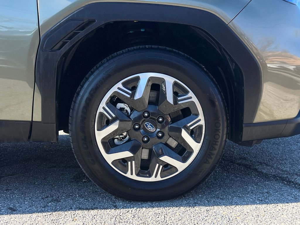 Certified 2025 Subaru Forester Premium image 8