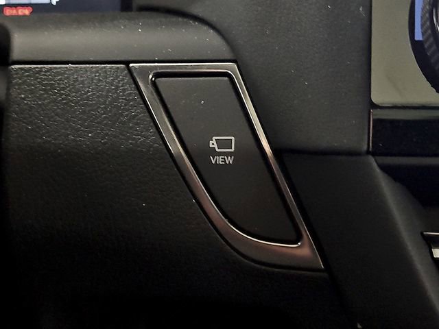 Used 2024 Lexus GX 550 w/ Accessory Package (Z1) AWD/4WD image 30