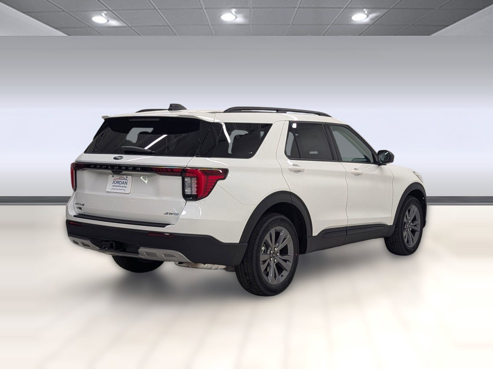 New 2026 Ford Explorer Active w/ Active Comfort Package image 7