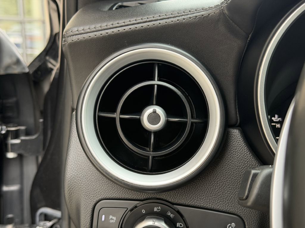 Used 2022 Alfa Romeo Stelvio Quadrifoglio w/ Active Assist Plus Package image 29