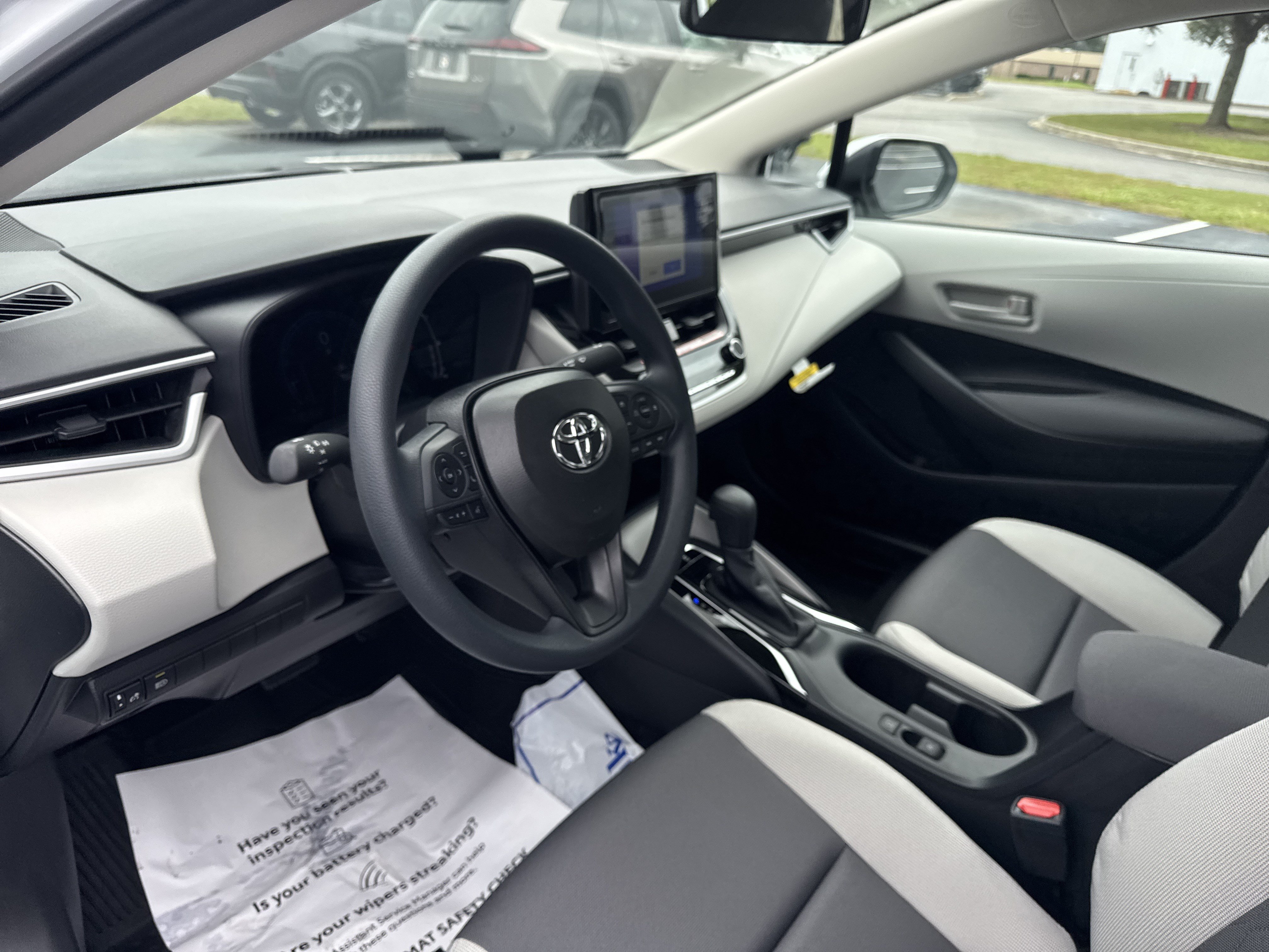 New 2027 Toyota Corolla LE FWD image 15