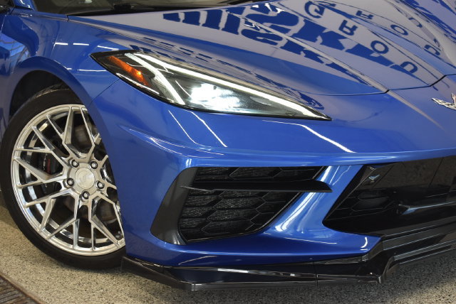 Used 2020 Chevrolet Corvette Stingray Preferred Cpe w/ 2LT Preferred Equipment Group RWD image 27