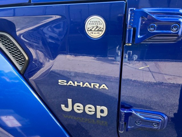 Used 2019 Jeep Wrangler Unlimited Sahara AWD/4WD image 8