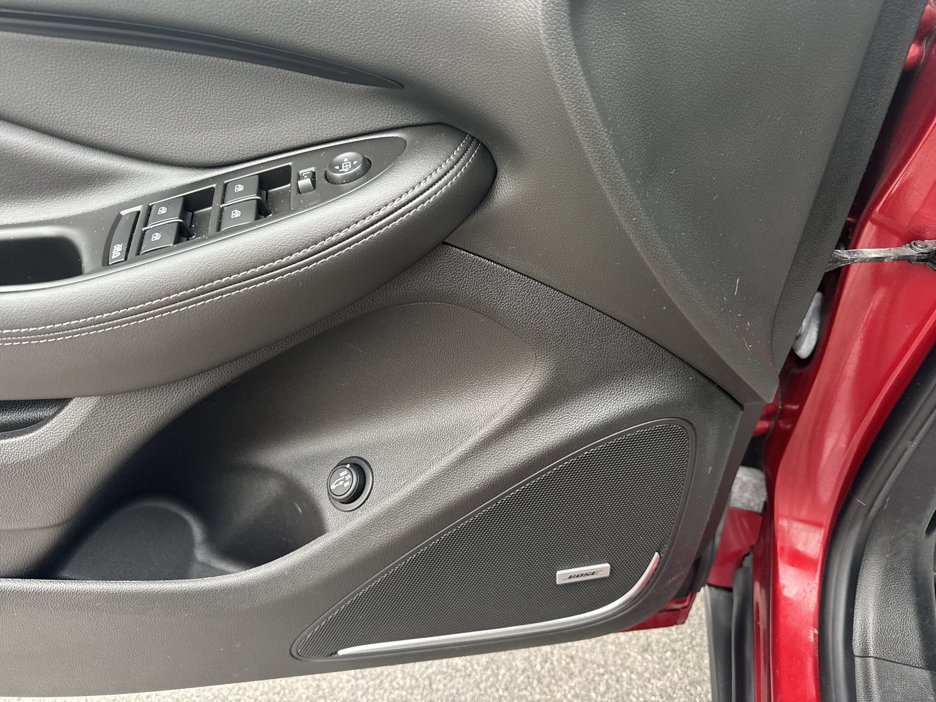Certified 2019 Buick Envision Premium w/ Driver Confidence Package AWD/4WD image 25