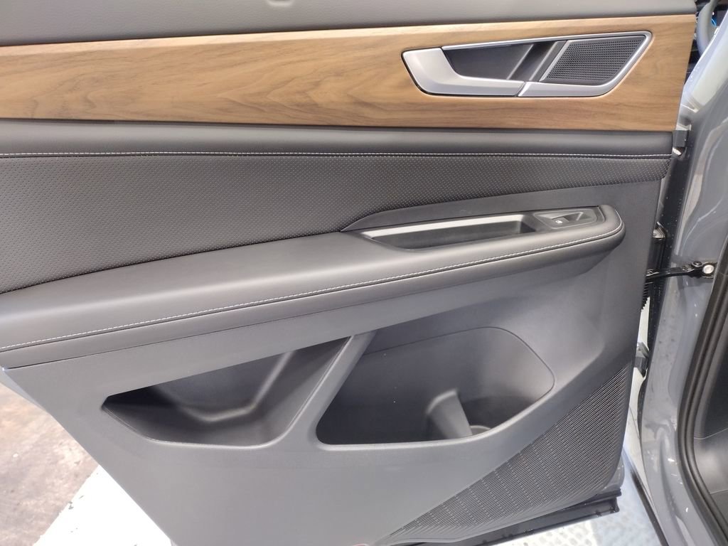 New 2026 Volkswagen Atlas SE image 26