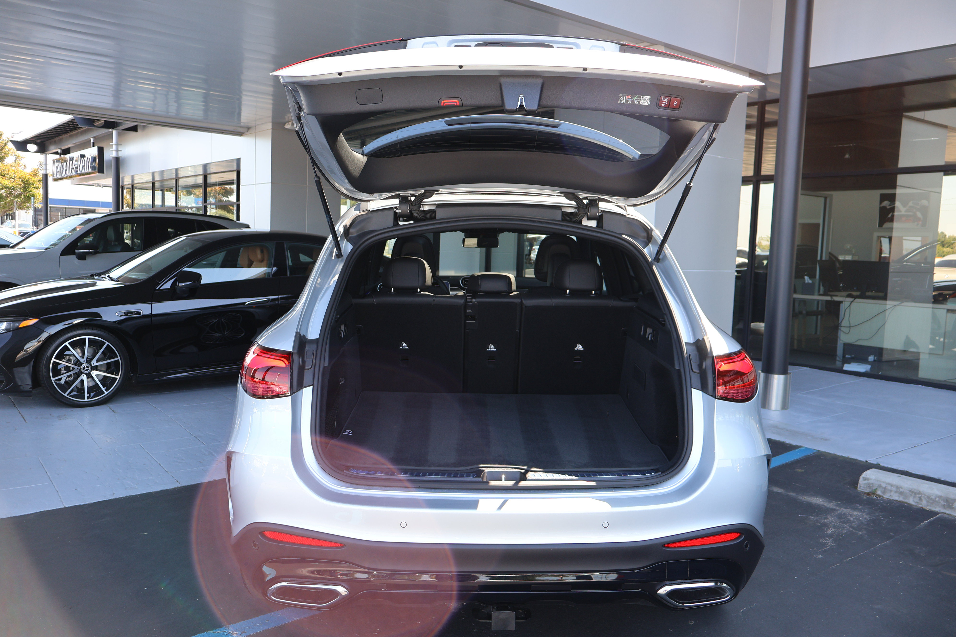 Certified 2024 Mercedes-Benz GLC 300 4MATIC image 23