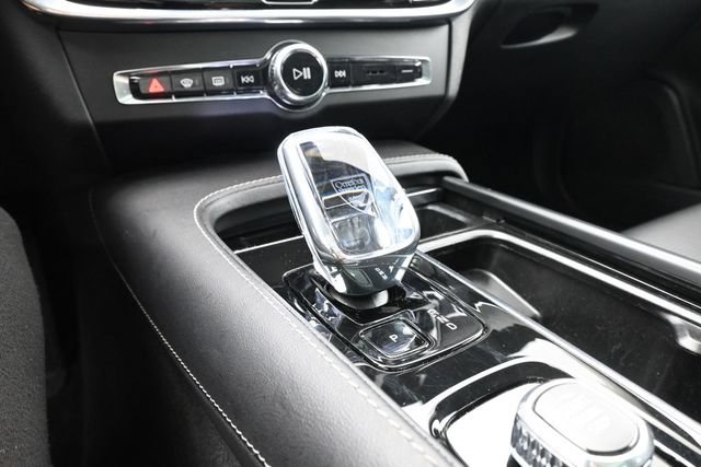 Used 2023 Volvo S90 B6 Ultimate w/ Lounge Package AWD/4WD image 13