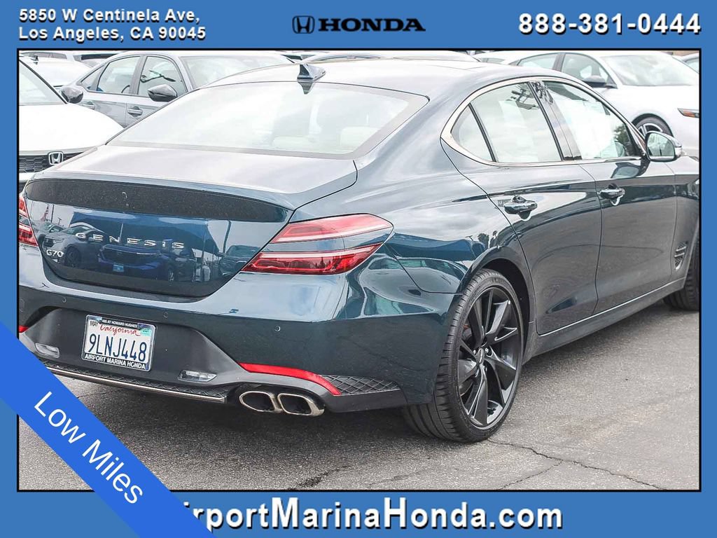 Used 2023 Genesis G70 2.0T w/ Sport Prestige Package RWD image 11