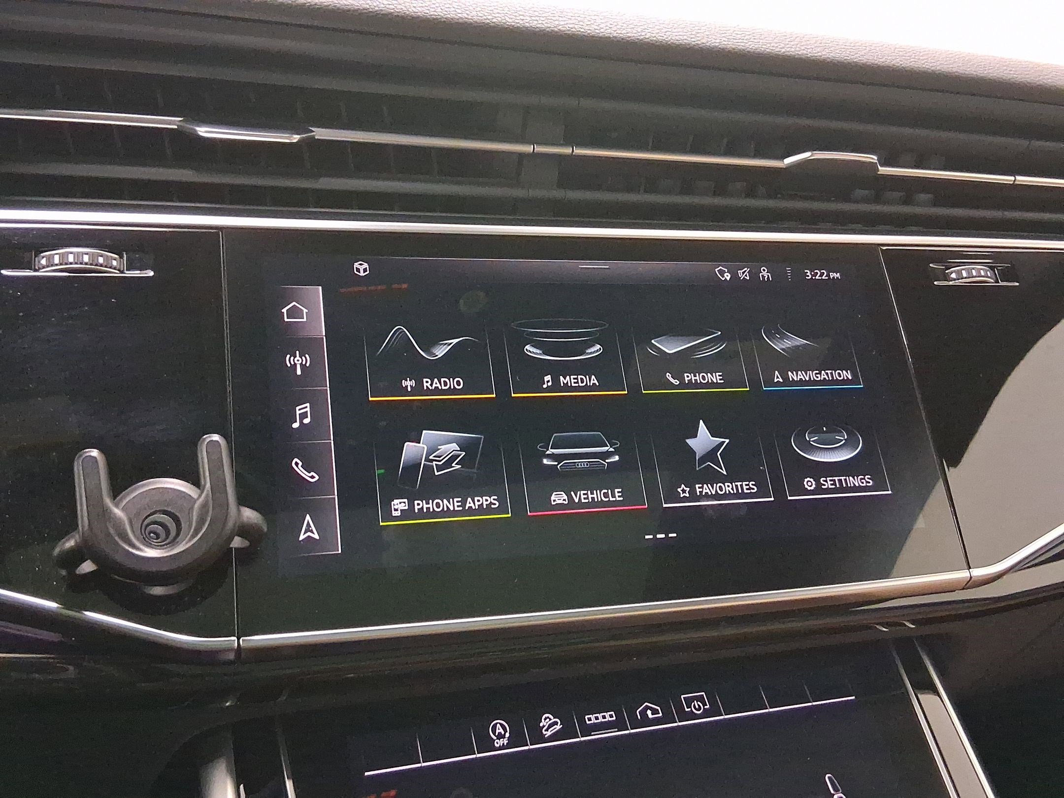 Used 2021 Audi Q8 Premium Plus w/ Premium Plus Package image 22