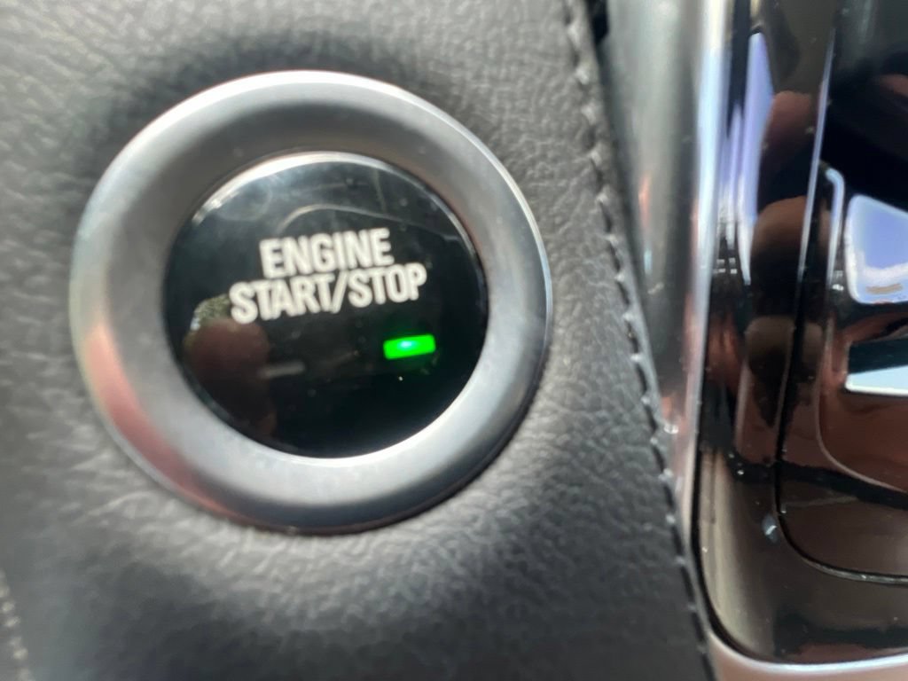 Used 2020 Cadillac Escalade Premium Luxury w/ LPO, Radiant Package RWD image 48