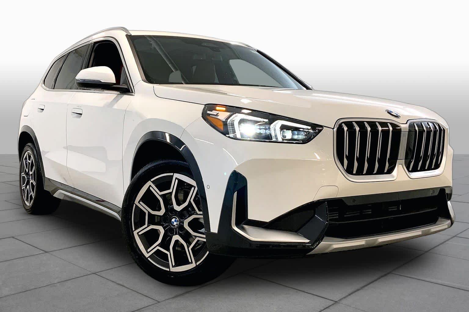 New 2026 BMW X1 xDrive28i w/ Convenience Package AWD/4WD image 2