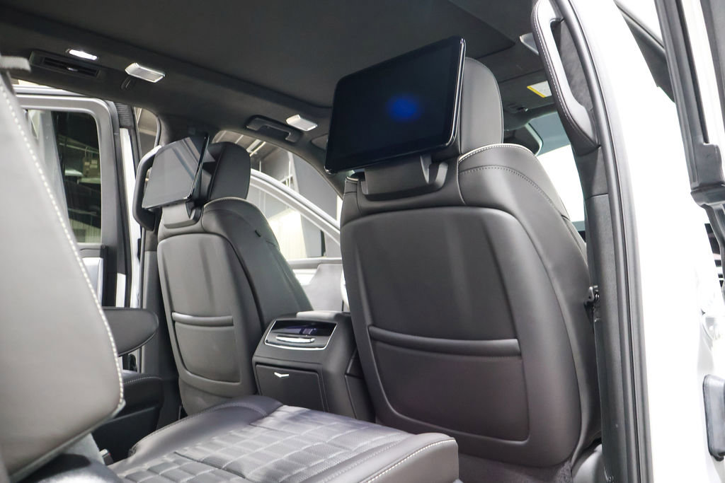 Used 2025 Cadillac Escalade V w/ LPO, Floor Liner Package image 38