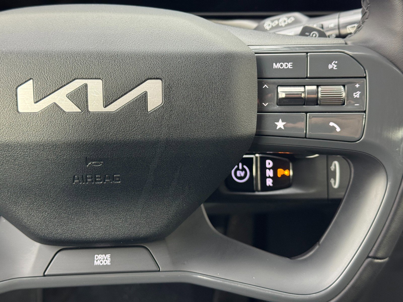 Used 2024 Kia EV9 Light Long Range image 21