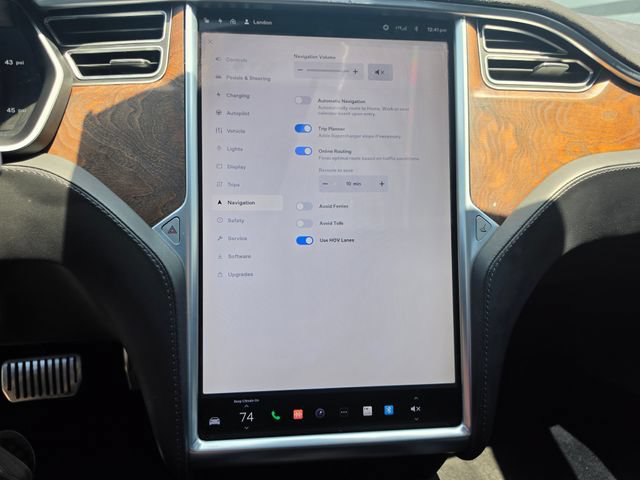 Used 2017 Tesla Model S 75 RWD image 48