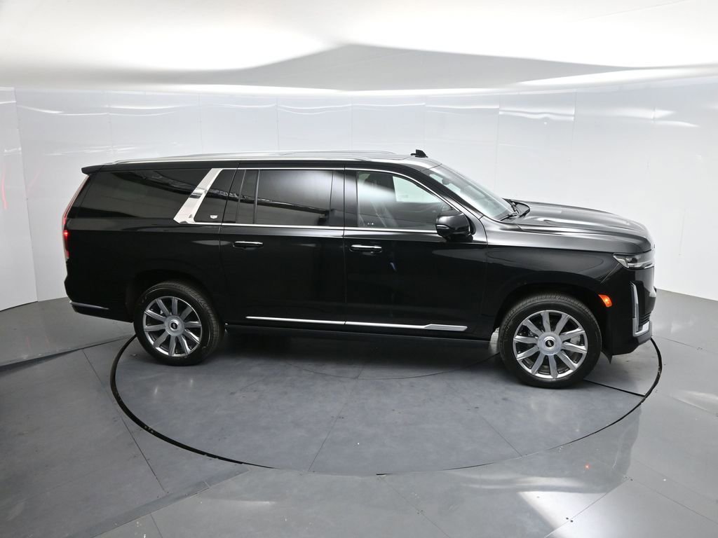 Used 2024 Cadillac Escalade ESV Premium Luxury Platinum AWD/4WD image 57