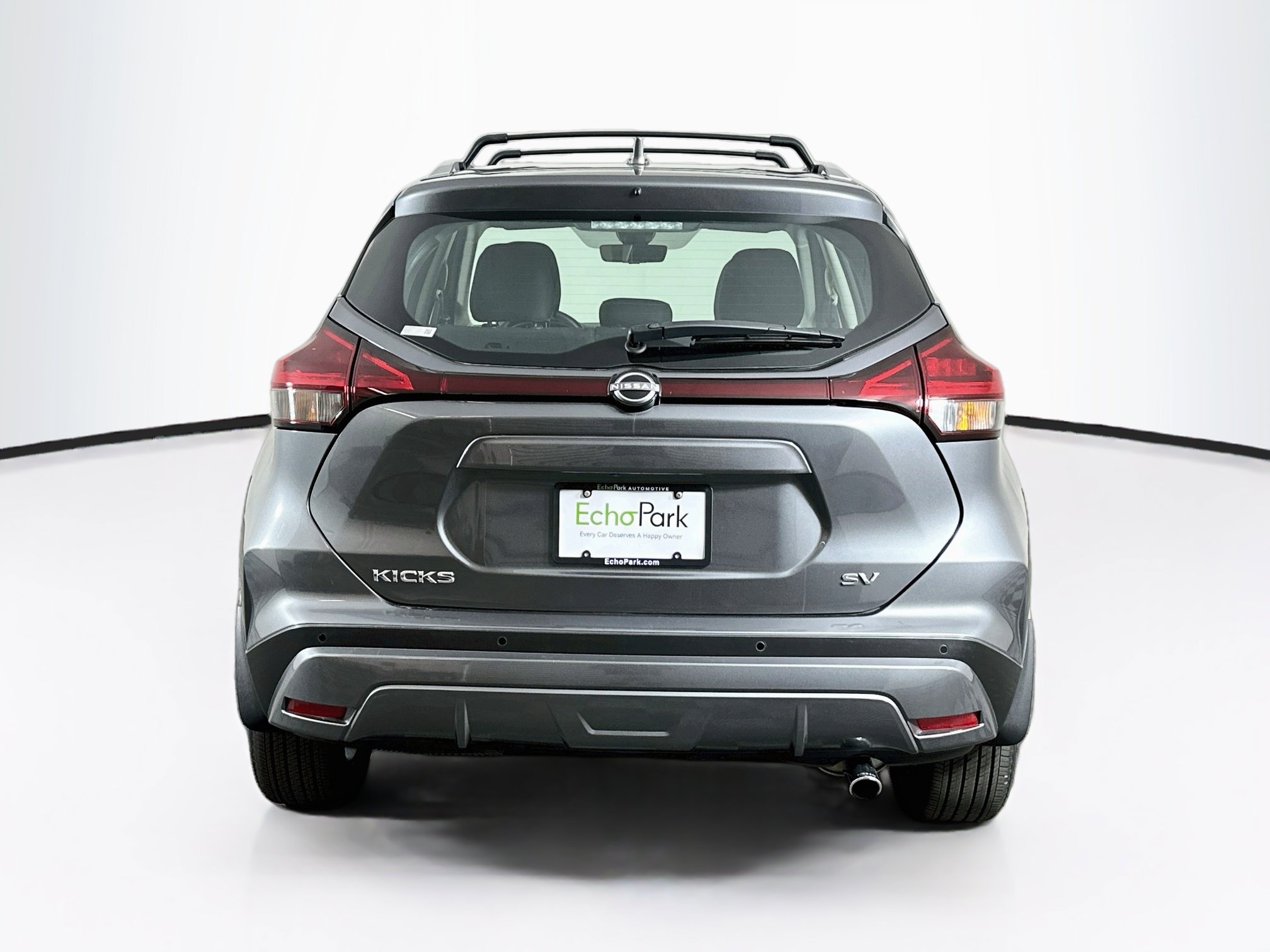 Used 2024 Nissan Kicks SV w/ Interior Electronics Package FWD image 7