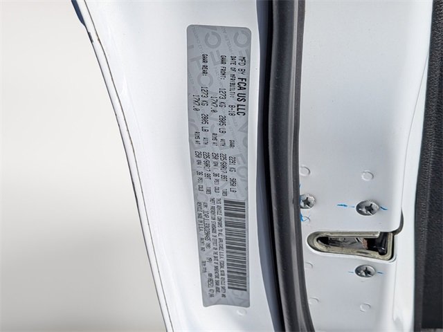 Used 2019 Jeep Cherokee Latitude Plus image 34