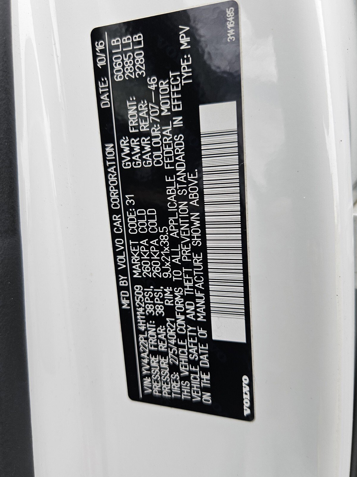 Used 2017 Volvo XC90 T6 Inscription w/ Vision Package image 26