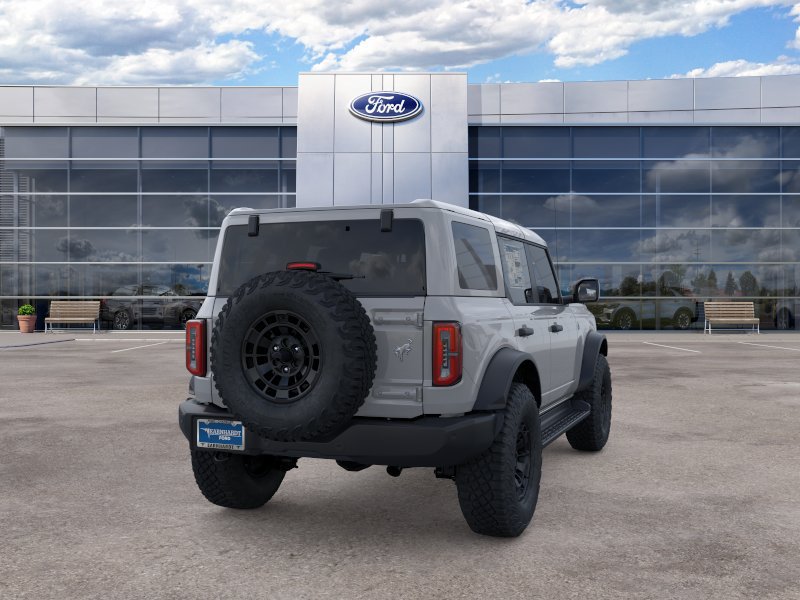 New 2026 Ford Bronco Outer Banks w/ Sasquatch Package AWD/4WD image 8