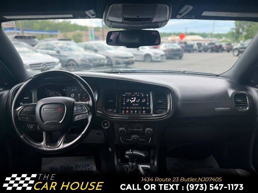 Used 2021 Dodge Charger SXT w/ Plus Group RWD image 15