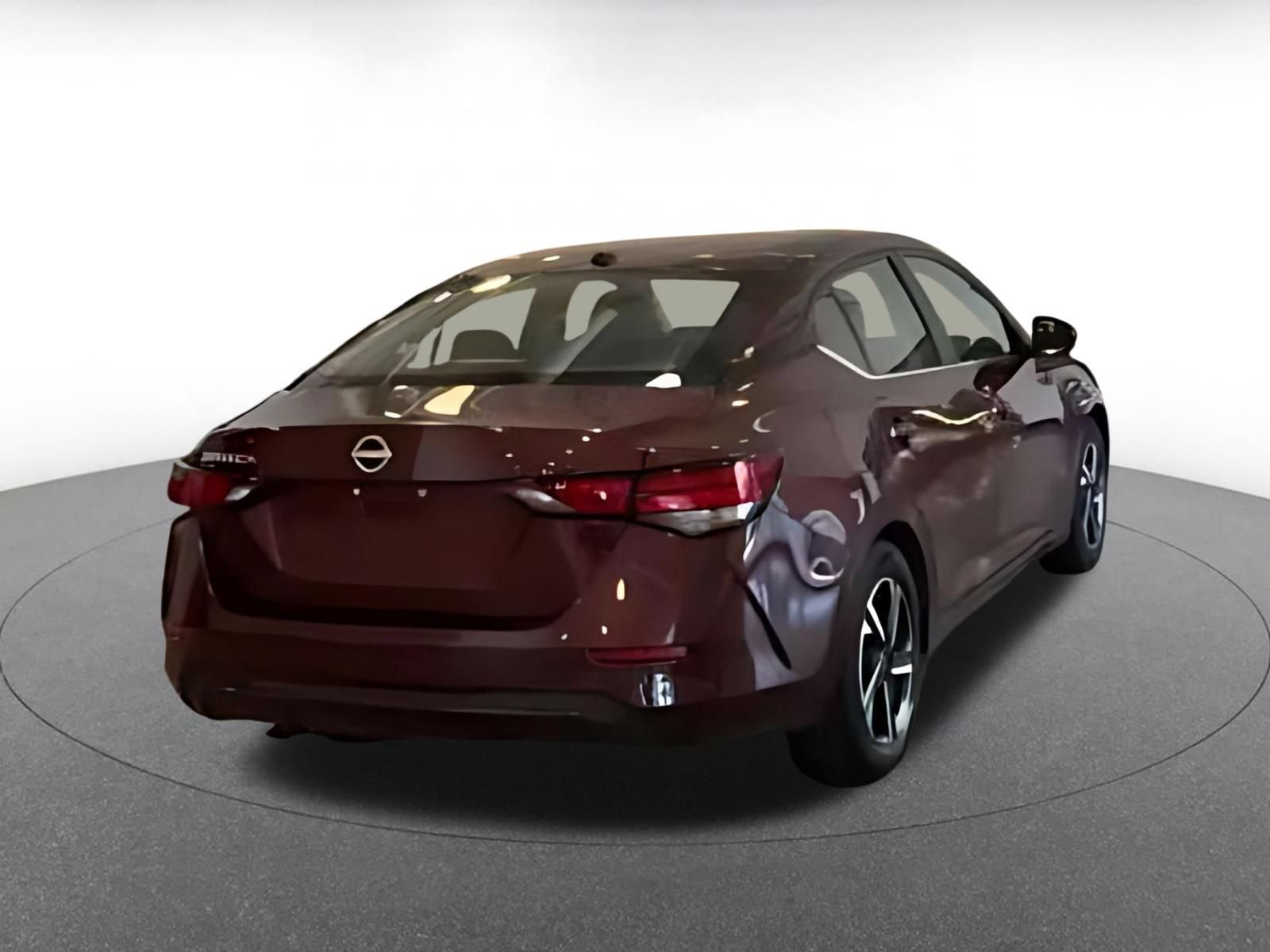 Used 2025 Nissan Sentra SV FWD image 9