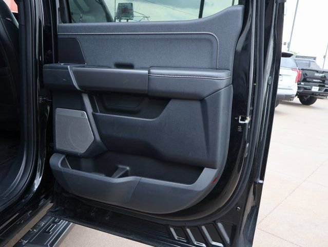 Used 2025 Ford F150 Lariat w/ Equipment Group 501A Mid AWD/4WD image 14