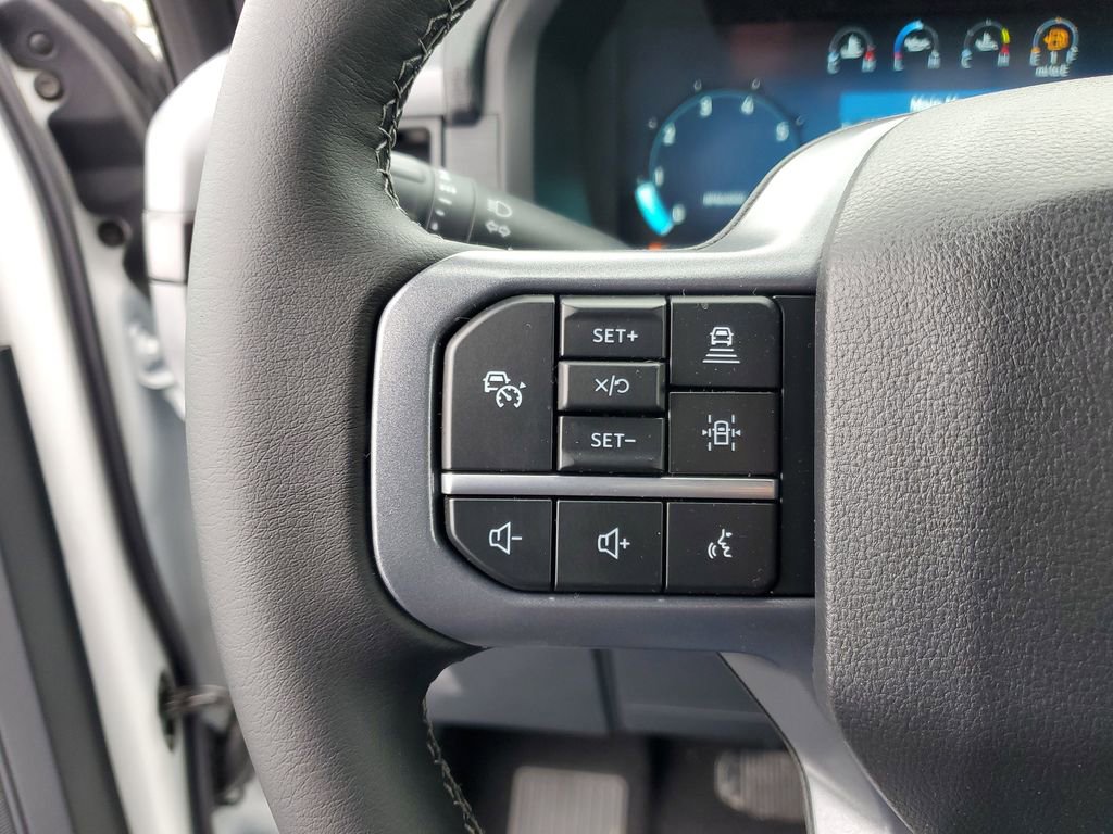 New 2026 Ford F150 XLT w/ Equipment Group 302A MID image 15