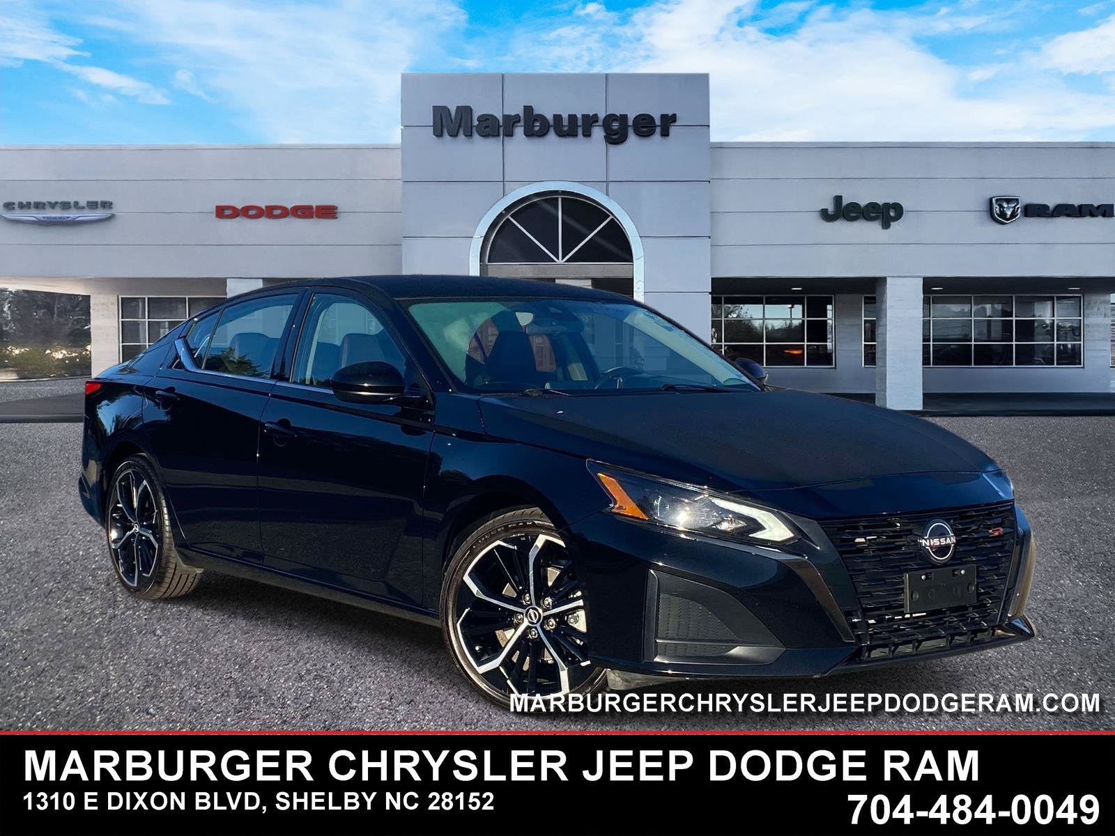 Used 2024 Nissan Altima 2.5 SR FWD image 1