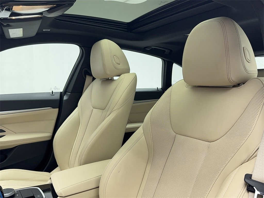 Used 2022 BMW i4 eDrive40 w/ Premium Package image 40