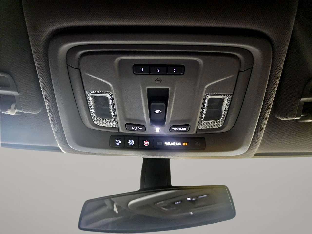 Used 2019 Chevrolet Silverado 1500 RST image 25