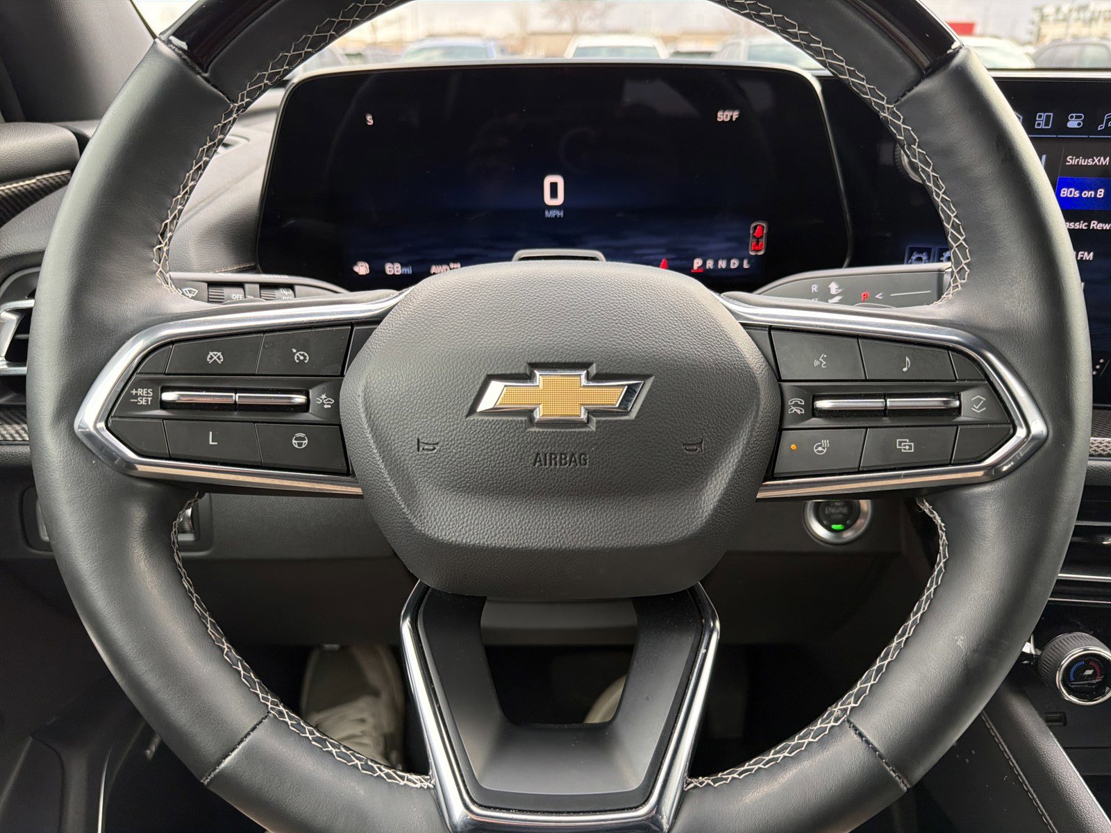 Used 2025 Chevrolet Traverse High Country image 25