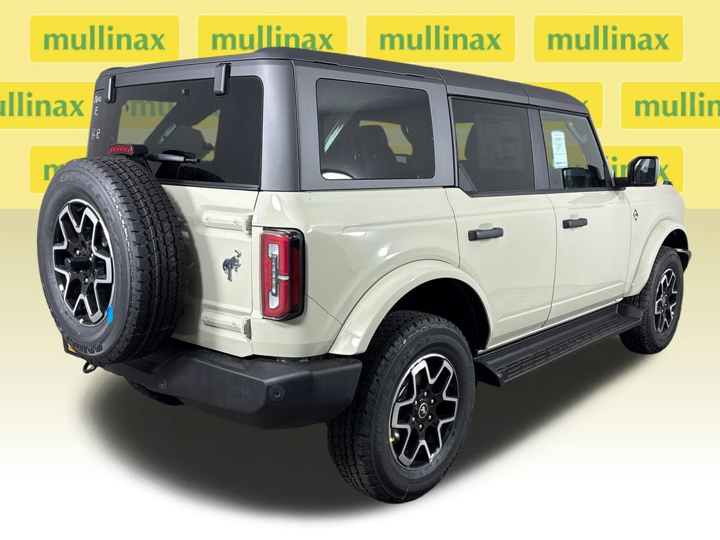 New 2026 Ford Bronco Outer Banks AWD/4WD image 4