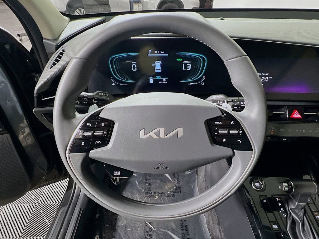 Used 2024 Kia Niro EX Touring FWD image 10