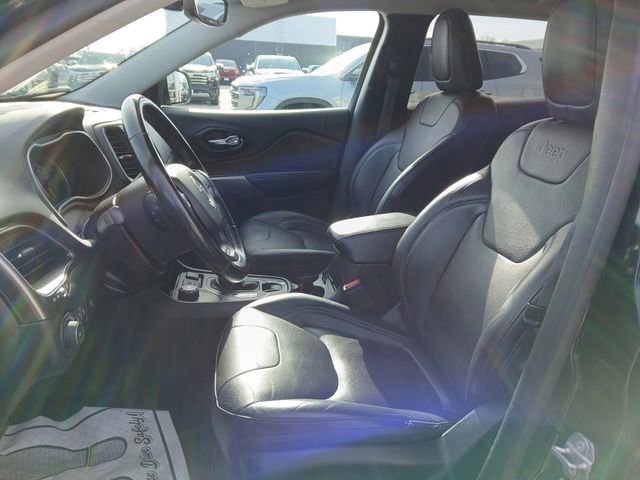 Used 2021 Jeep Cherokee Latitude Lux w/ Comfort/Convenience Group image 11