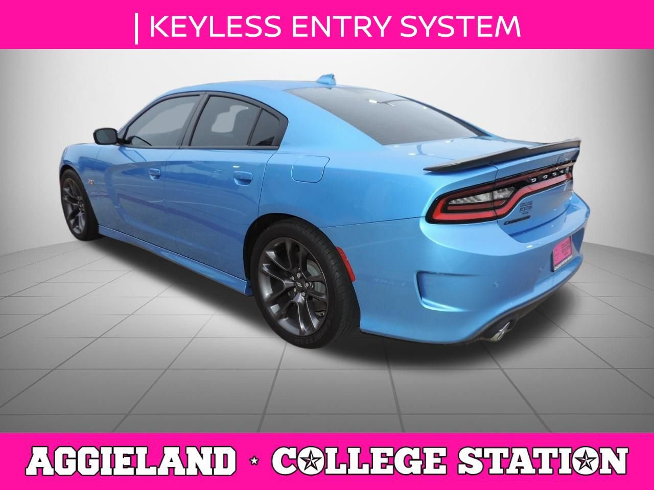 Used 2023 Dodge Charger Scat Pack w/ Navigation & Travel Group RWD image 6