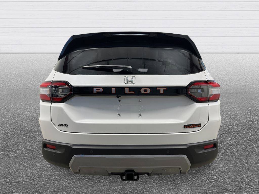 New 2026 Honda Pilot TrailSport image 4