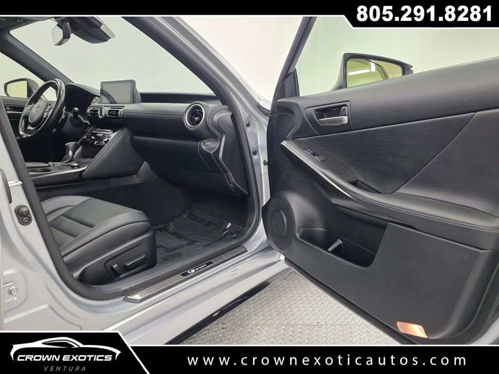 Used 2022 Lexus IS 350 F Sport w/ Navigation Package image 16