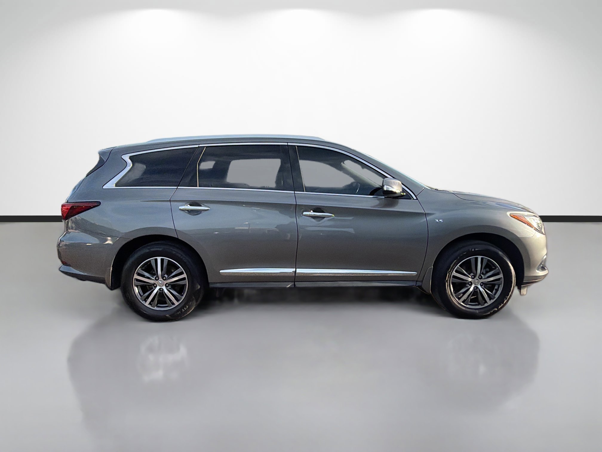 Used 2020 INFINITI QX60 Luxe image 2