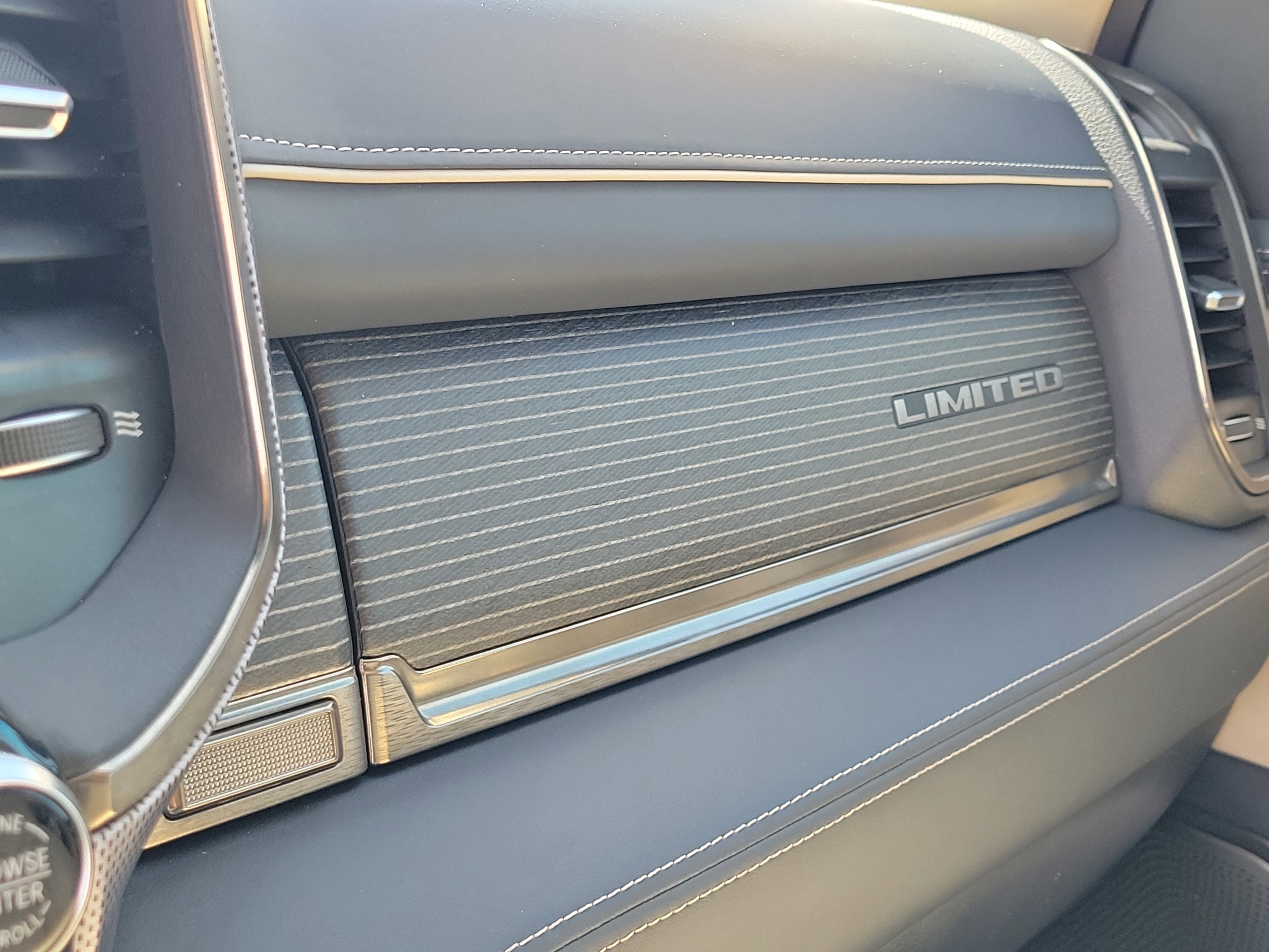 Used 2020 RAM 1500 Limited image 29