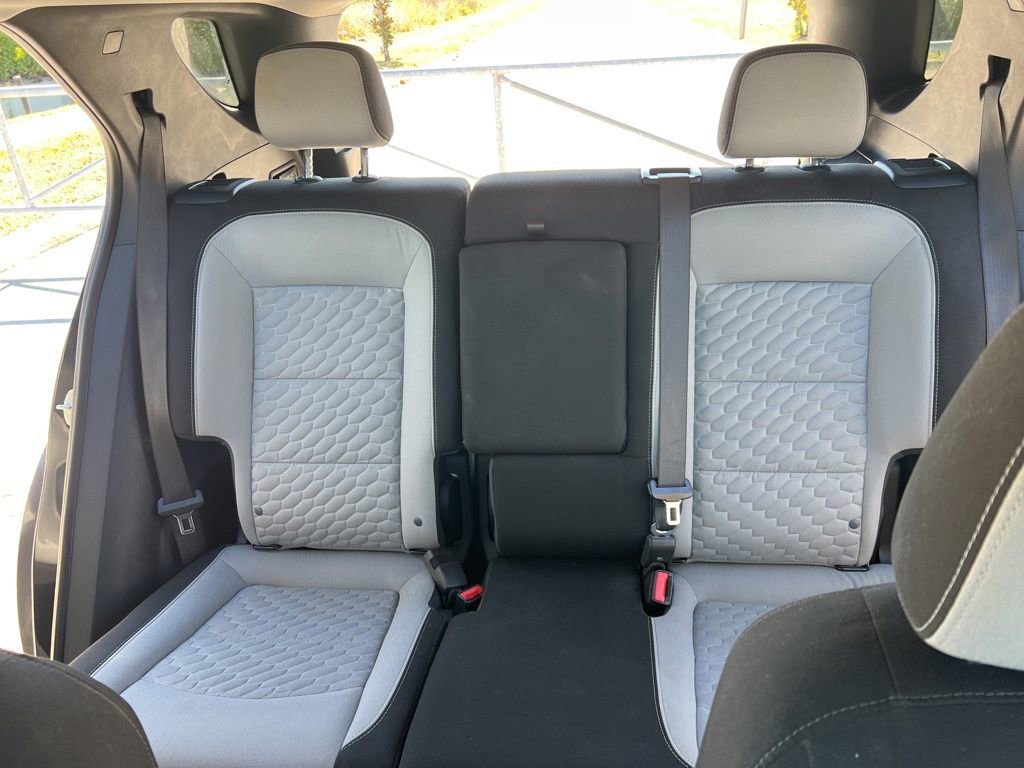 Used 2021 Chevrolet Equinox LT image 30