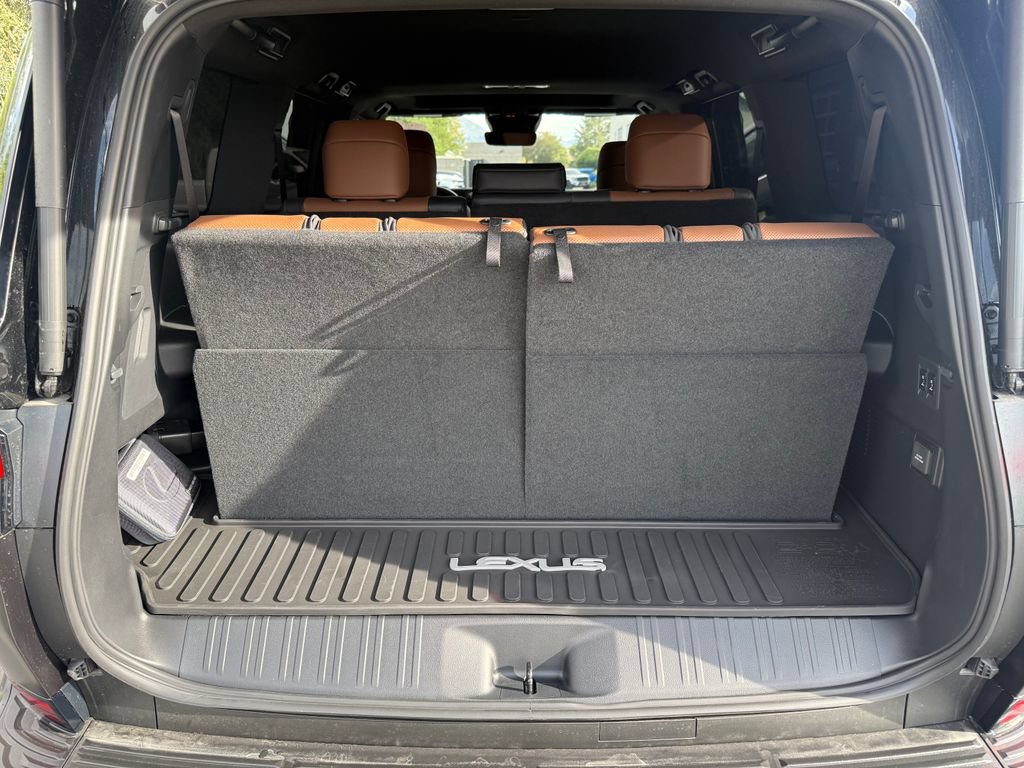 Used 2026 Lexus GX 550 w/ Accessory Package (ZB) AWD/4WD image 14