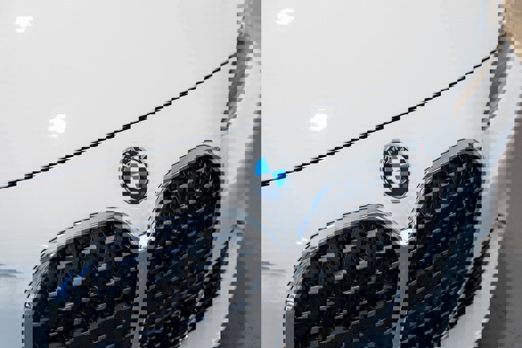 Used 2021 BMW 430i xDrive Coupe w/ Premium Package image 7